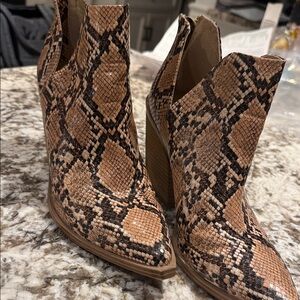 Steve Madden Brown Snakeskin Ankle Booties